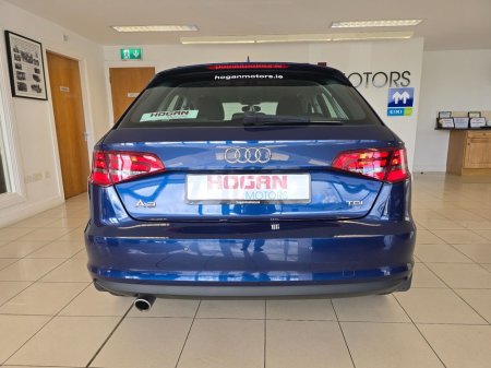 2015 Audi A3 - thumbnail 5