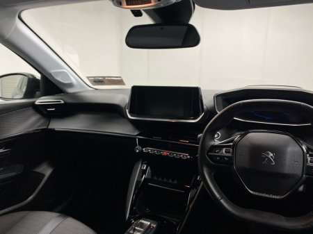 2022 Peugeot 208 - thumbnail 13