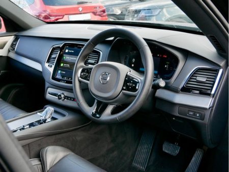 2024 Volvo XC90 - thumbnail 13