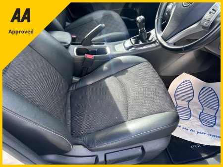 2017 Nissan Pulsar - thumbnail 19