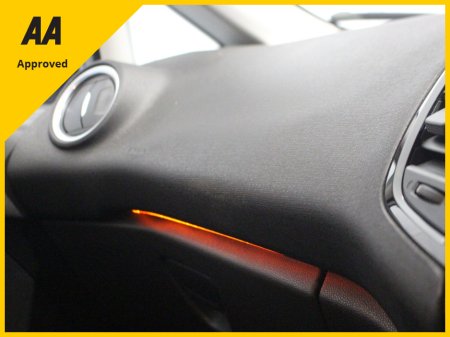 2016 Ford Fiesta - thumbnail 11