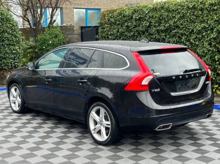 2018 Volvo V60 D4 CLASSIC 2.0 D // OPENING SUNROOF // FULL SERVICE HISTORY // ADAPTIVE CRUISE CONTROL €19,900 thumbnail