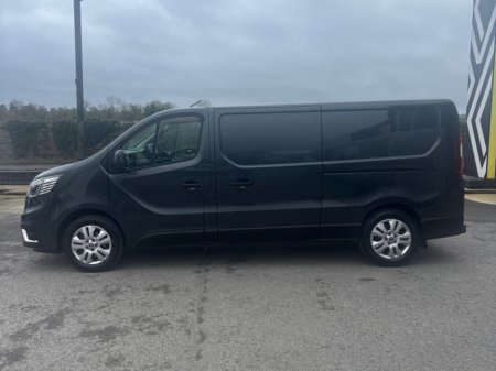 2023 Renault Trafic - thumbnail 4