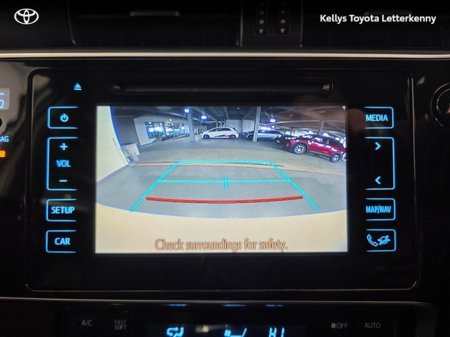 2016 Toyota Auris - thumbnail 13