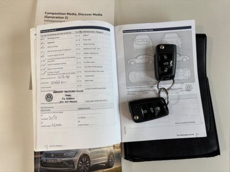 2017 Volkswagen Tiguan - thumbnail 24