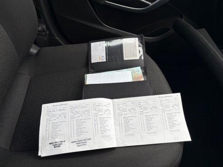 2014 Opel Insignia - thumbnail 25