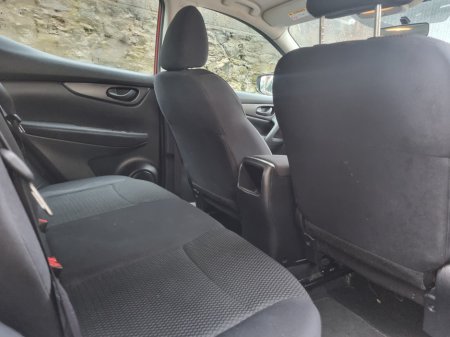 2017 Nissan Qashqai 1.2 PET XE CVT €10,000 thumbnail