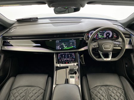 2023 Audi Q8 S-Line Quattro €75,500 thumbnail