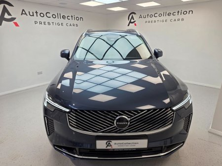 2025 Volvo XC90 - thumbnail 2