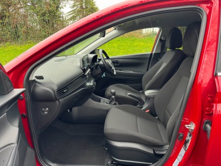 2024 Hyundai i20 i20 Deluxe Plus €21,950 thumbnail