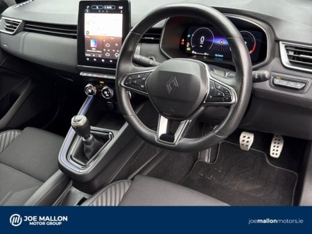 2024 Renault Clio TCe 90 DFull Esprit Alpine €24,950 thumbnail