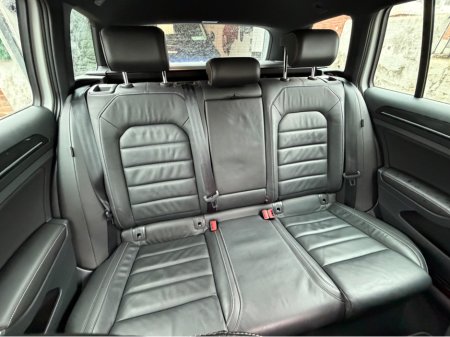 2016 Volkswagen Golf - thumbnail 13