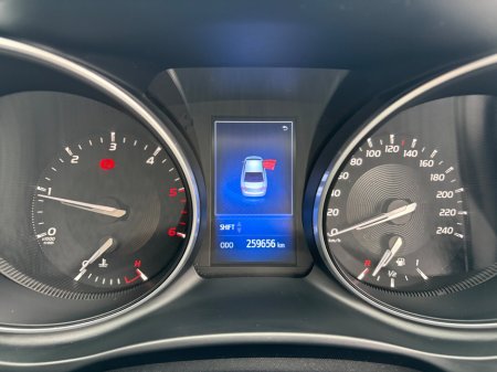 2017 Toyota Avensis - thumbnail 12