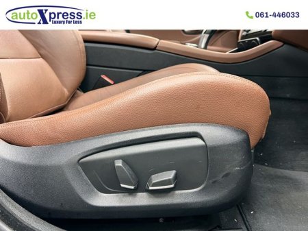 2016 BMW 5 Series - thumbnail 25