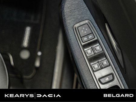 2026 Dacia Jogger TCe 110 Expression DEMO €30,510 thumbnail