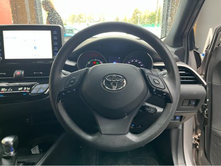 2020 Toyota C-HR - thumbnail 8