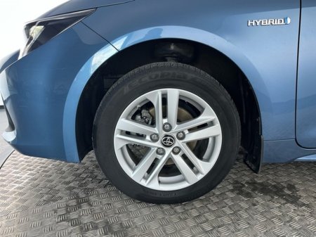 2021 Toyota Corolla HYBRID LUNA H/B 4DR AUTO A €23,950 thumbnail