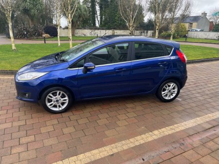 2015 Ford Fiesta 1.25 ZETEC 60PS 5DR ARGENTO €8,250 thumbnail