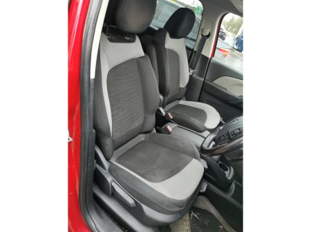 2016 Citroen C4 Picasso - thumbnail 4