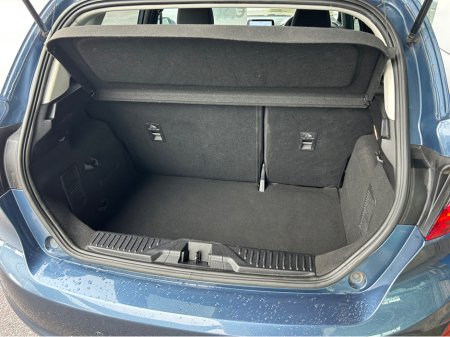 2020 Ford Fiesta - thumbnail 3