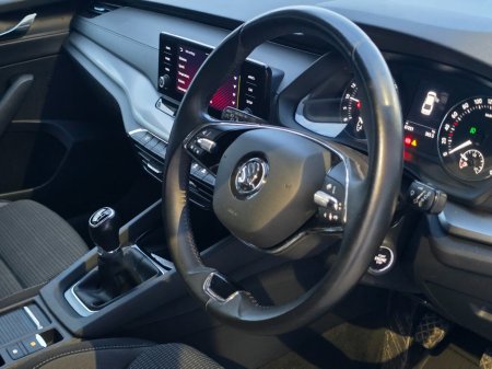 2022 Skoda Octavia - thumbnail 31