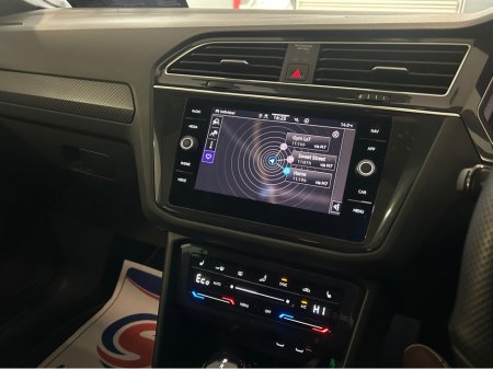 2023 Volkswagen Tiguan - thumbnail 11