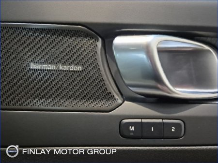 2025 Volvo EX40 Ultra single motor 69kw battery €48,750 thumbnail