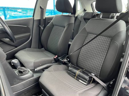 2014 Volkswagen Polo COMFORTLINE 1.2 TSI // FULL SERVICE HISTORY // REVERSE CAMERA // AIR CONDITIONING €10,900 thumbnail