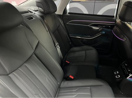 2024 Audi A8 - thumbnail 17