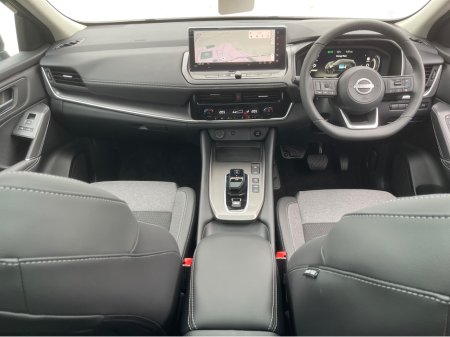 2026 Nissan Qashqai Hybrid SV PREMIUM €46,100