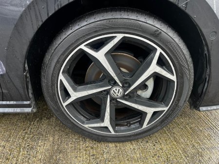 2019 Volkswagen Polo VW Polo R-line edition, fully loaded with spec €19,900