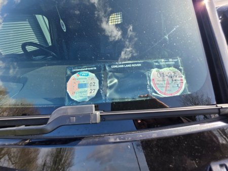 2024 Land Rover Defender - thumbnail 9