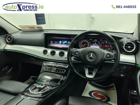 2019 Mercedes-Benz E Class - thumbnail 22