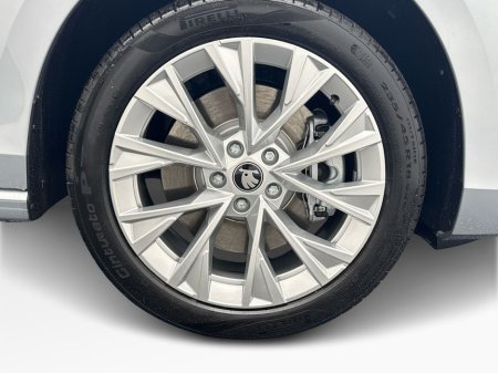 2026 Skoda Superb - thumbnail 5