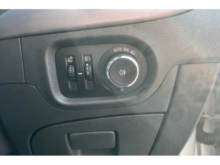 2016 Vauxhall Astra - thumbnail 15