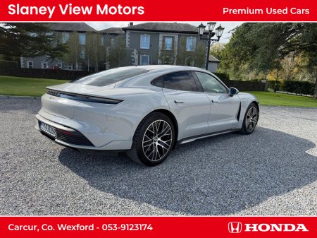 2022 Porsche Taycan - thumbnail 8