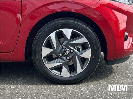 2025 Hyundai i10 i10 Deluxe Plus €22,995 thumbnail