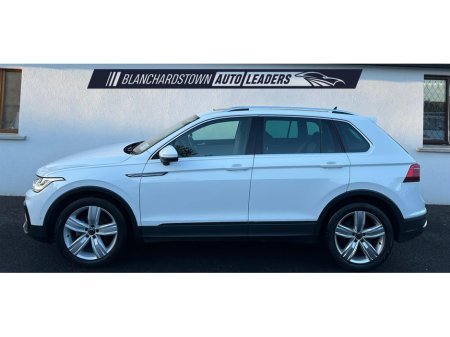 2023 Volkswagen Tiguan ELEGANCE 2.0 TDI 150HP NAV SKY VIEW €37,950