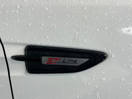 2018 Ford Kuga - thumbnail 5