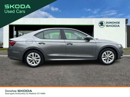 2022 Skoda Octavia - thumbnail 4