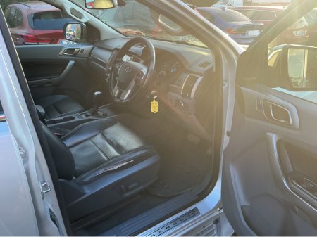 2017 Ford Ranger CREWCAB 2.2L DIESEL €18,995 thumbnail