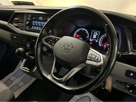2021 Volkswagen Transporter T6 30 PVL T TDI 15 150HP MANUAL 6SPEED FWD 5DR €22,750 thumbnail