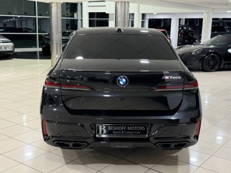 2025 BMW 7 Series - photo 4