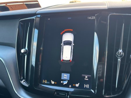 2018 Volvo XC60 D4 Momentum Auto €24,995 thumbnail