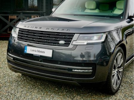 2025 Land Rover Range Rover - thumbnail 10