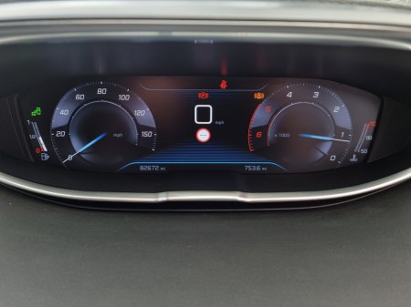 2019 Peugeot 3008 - thumbnail 19