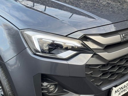 2025 Isuzu D-MAX DL40 AUTO DCB €48,499 thumbnail