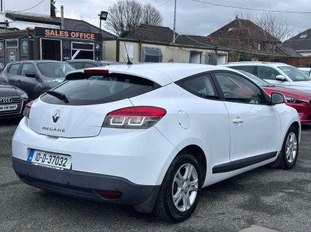 2010 Renault Megane - thumbnail 5