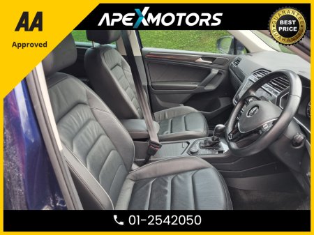2018 Volkswagen Tiguan FINANCE ARRANGED * HIGH-LINE with LEATHER (TOP-SPEC) * 4X4 4-Motion * 2.0 AUTO DIESEL * AUTOMATIC * NEW NCT JUL-27 * LOW TAX *AA APPROVED  * 101 SAFETY CHECKLIST *12-MONTH ROADSIDE ASSIST  *01-2542050 €29,449 thumbnail