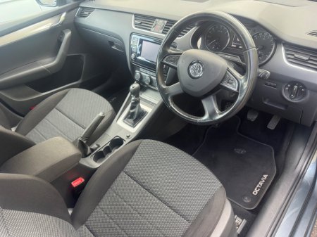 2014 Skoda Octavia - thumbnail 7